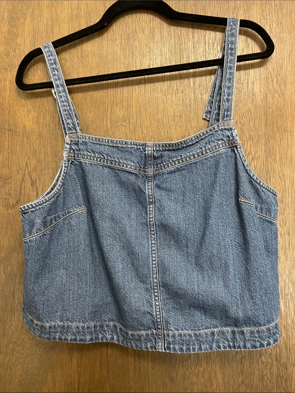 GAP Denim Tank Top in Light Blue - Sleeveless Women's Crop